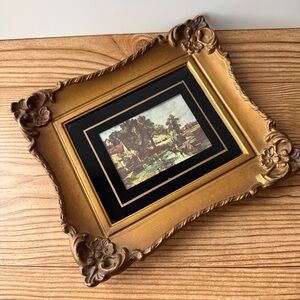 Vtg Gold Tone Ornate Plastic/Resin Lightweight Frame With Small Landscape Photo